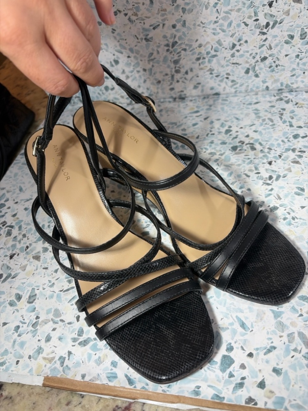 Ann Taylor Factory Black Strappy Wedge Sandals 8.5 - Picture 5 of 7